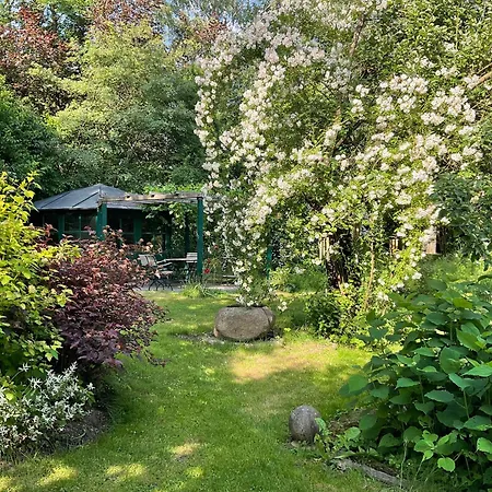 Design Mit Bauerngarten شقة فالدكيرشن