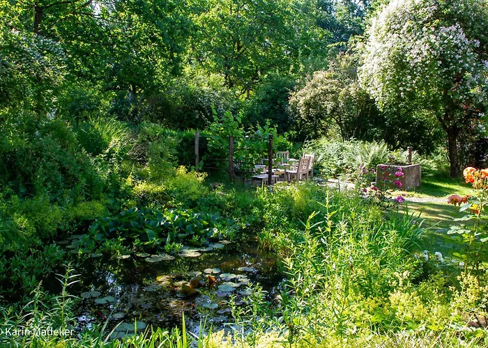 Апартаменты Design Mit Bauerngarten