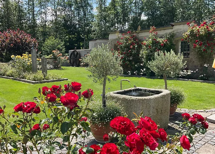 Апартаменты Design Mit Bauerngarten
