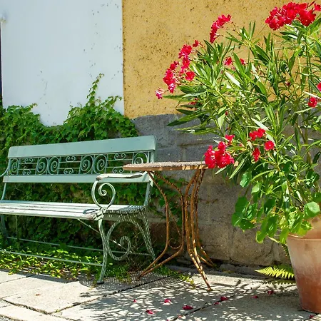 Design Mit Bauerngarten Apartment