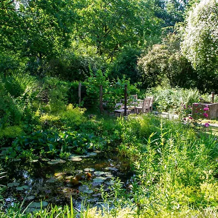 Апартаменты Design Mit Bauerngarten